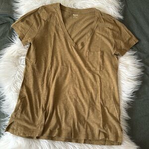 M a d e w e l l • V neck tee shirt